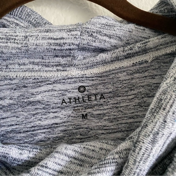 Athleta Women's Gray Blissful Cowl Neck Sweatshirt Size Medium - Picture 4 of 4